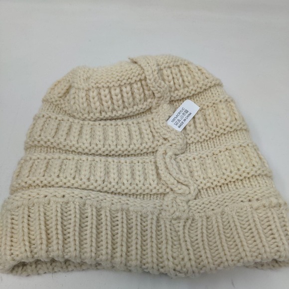 C.C. Exclusives Womens Knit Beanie Hat Cap Cream 100% Acrylic Cable Knit - Picture 10 of 12